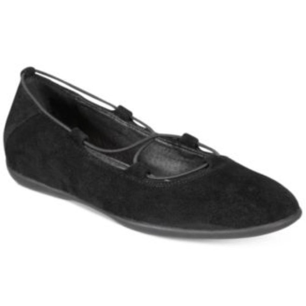 NIB Baretraps Jackeline Slip-On Memory Foam Flats Size 8